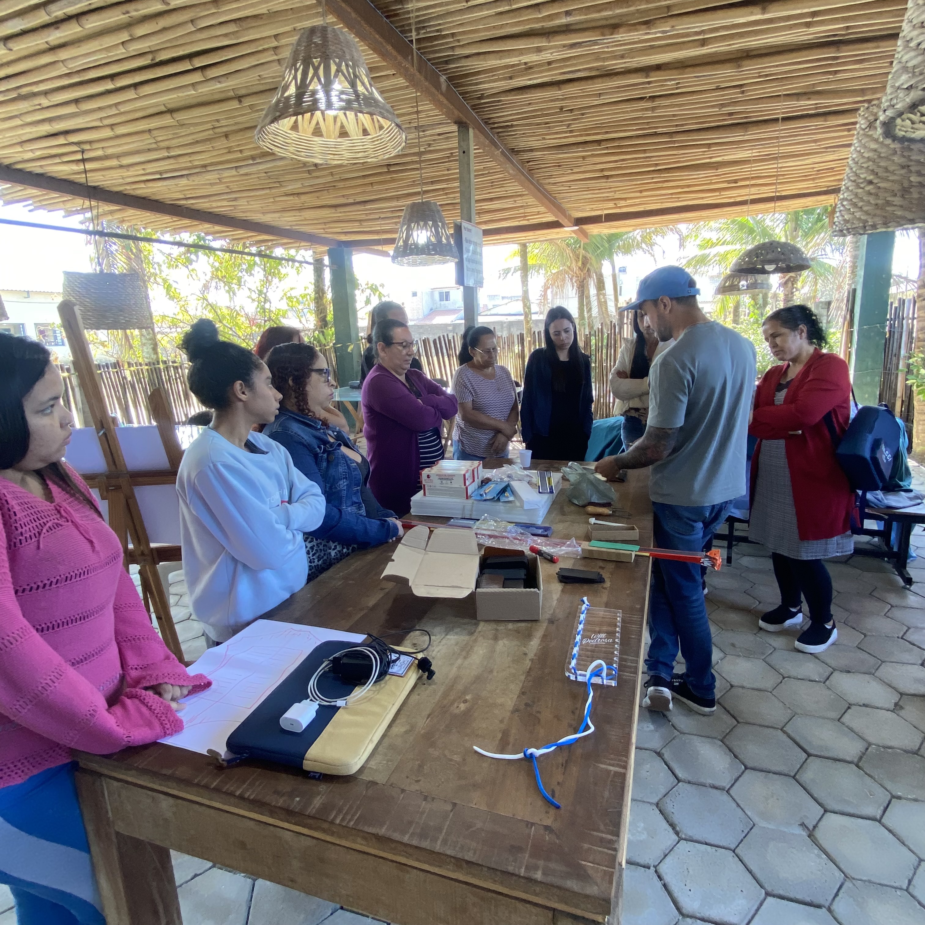 Oficina de artesanato em couro